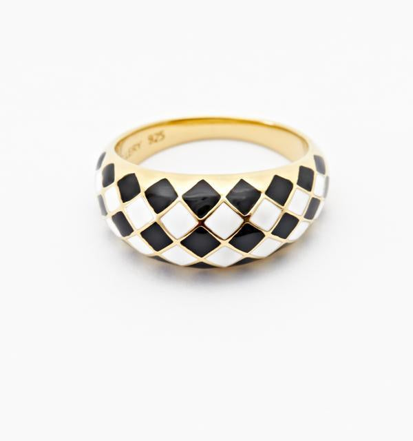 Checkerboard Pattern Ring