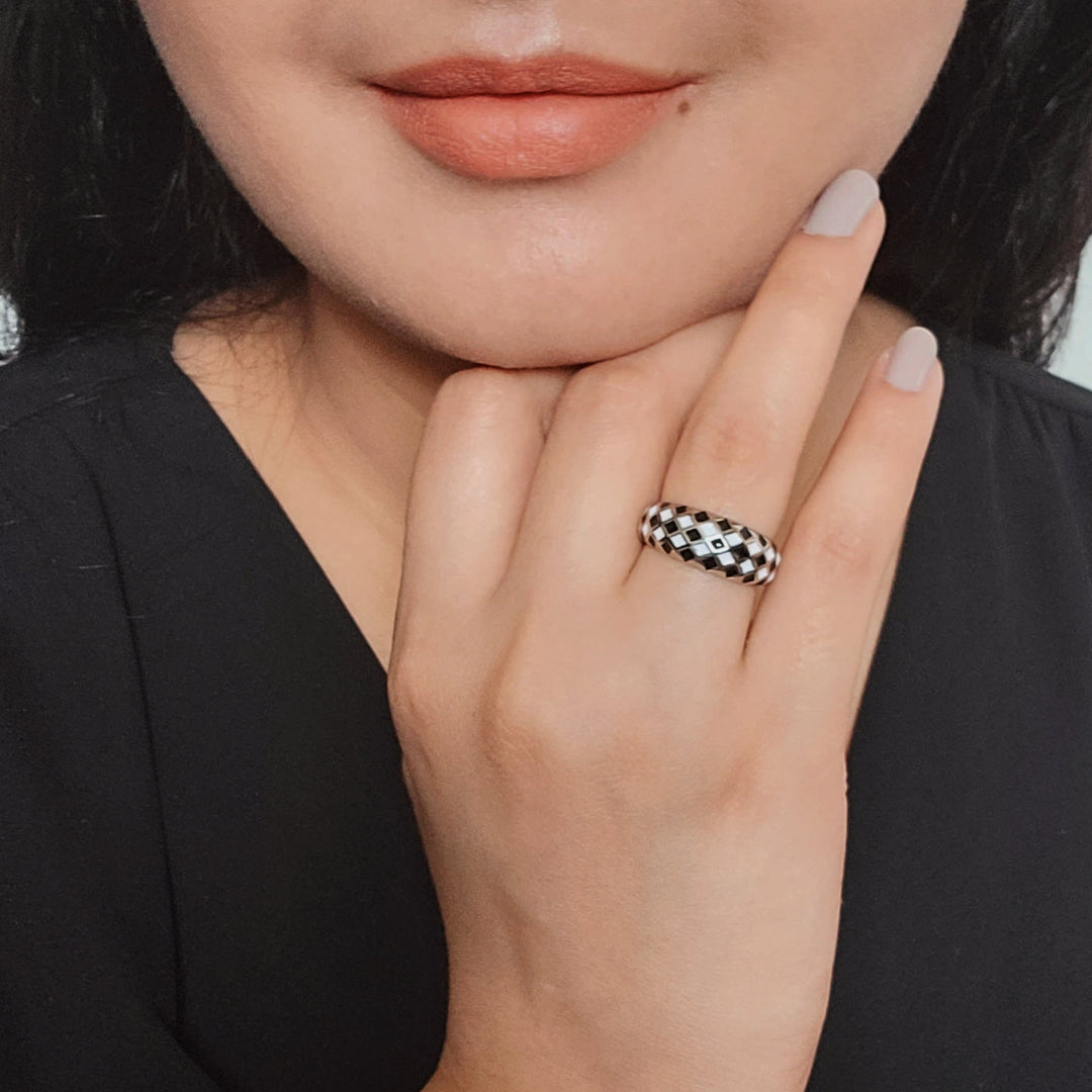 Checkerboard Pattern Ring