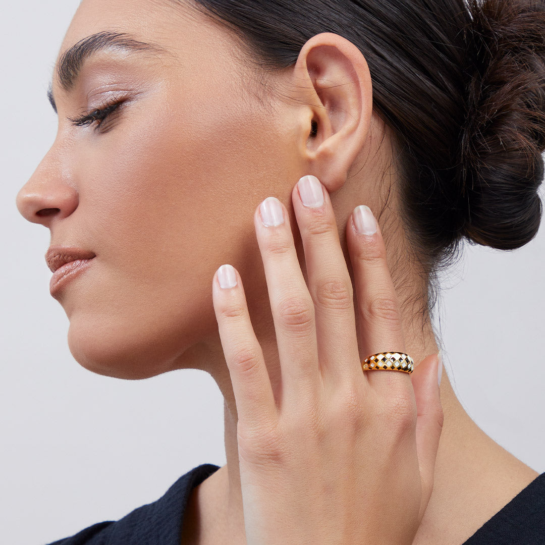 Checkerboard Pattern Ring