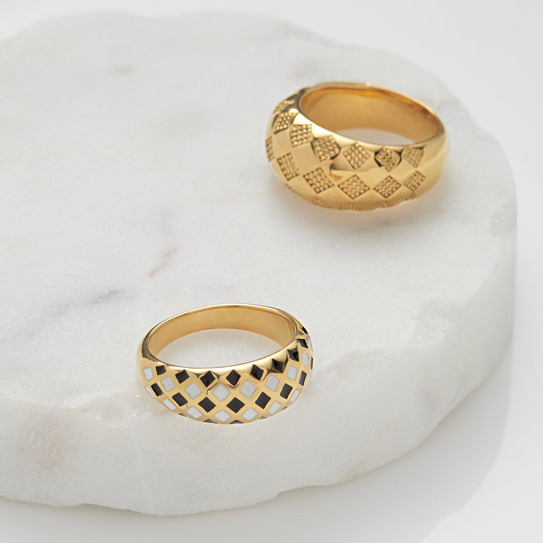 Checkerboard Pattern Ring