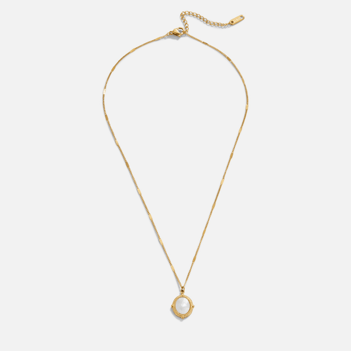 Bela Pearl Shell Pendant Necklace