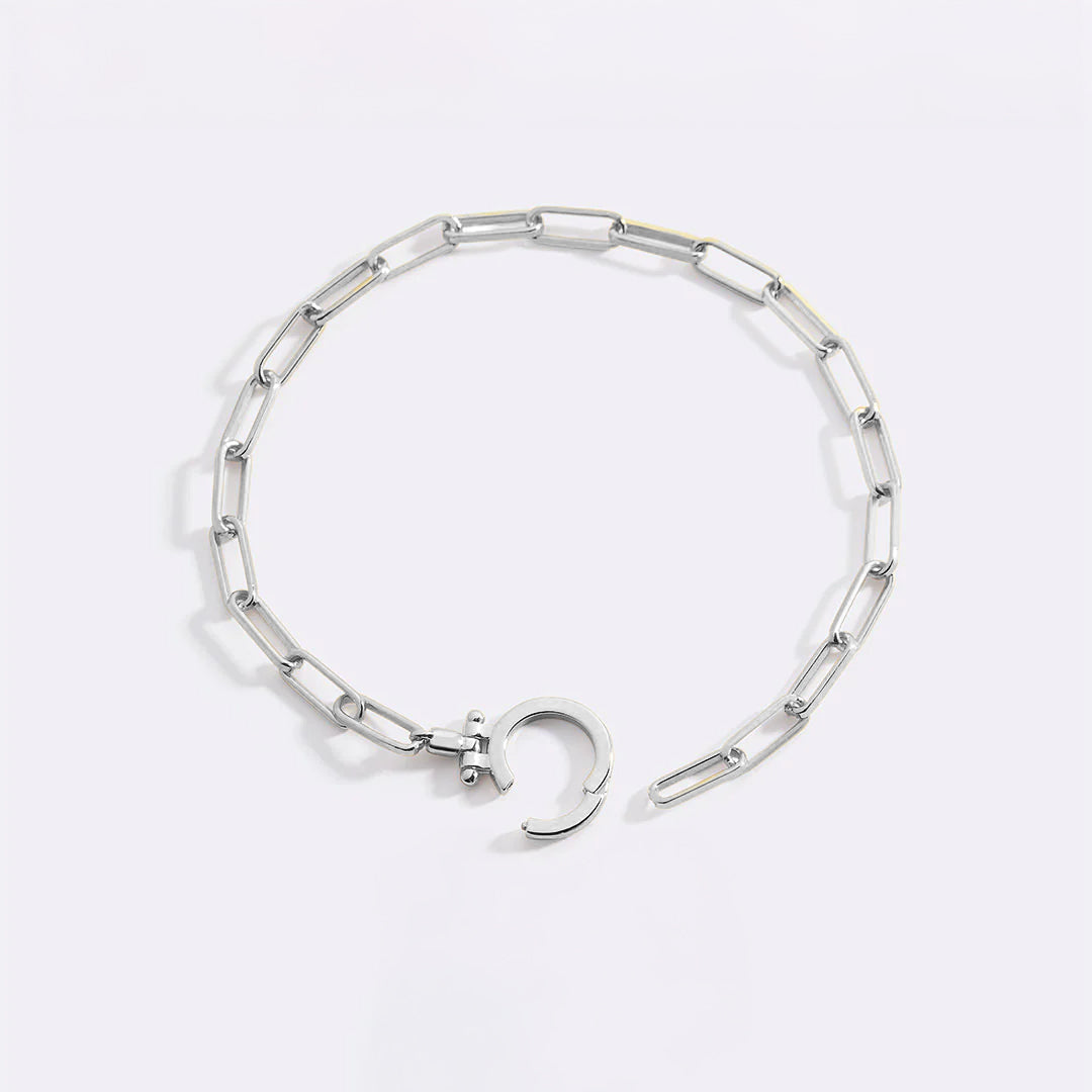Paperclip Chain Bracelet With Front Clasp
